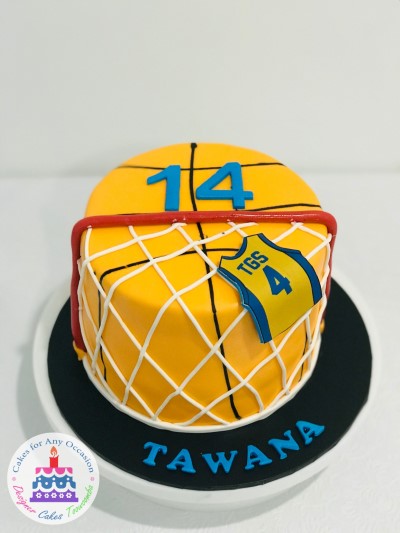 Basketball Fondant Cake.jpg